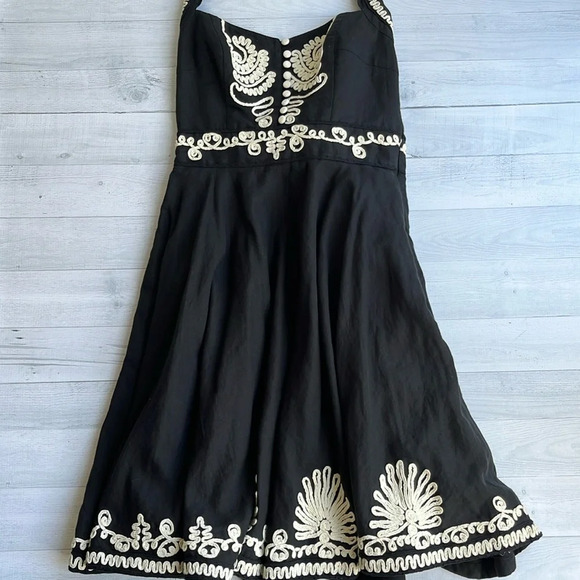 French Connection Black Ivory Linen Blend Embroidered Sweetheart Halter Dress 6 - Picture 3 of 9